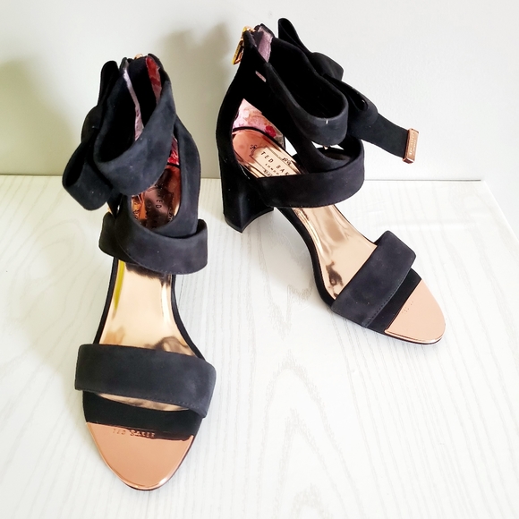 Ted Baker Noxen sandals NIB - Picture 2 of 6